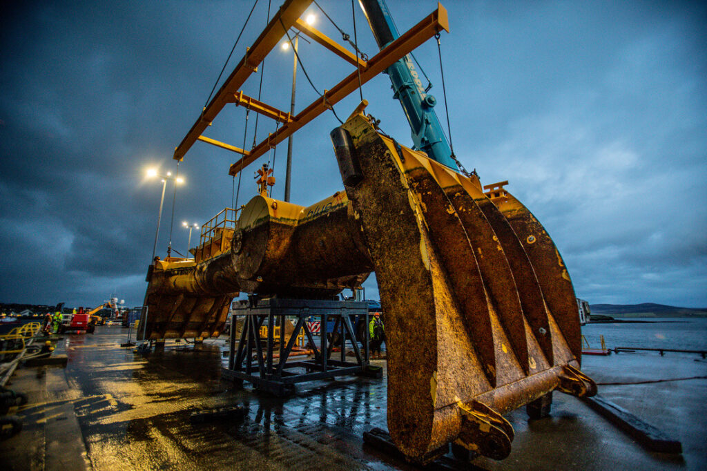 Mocean Energy's Blue X wave energy machine has returned to dock after a successful five-month test period at EMEC's Scapa Flow site