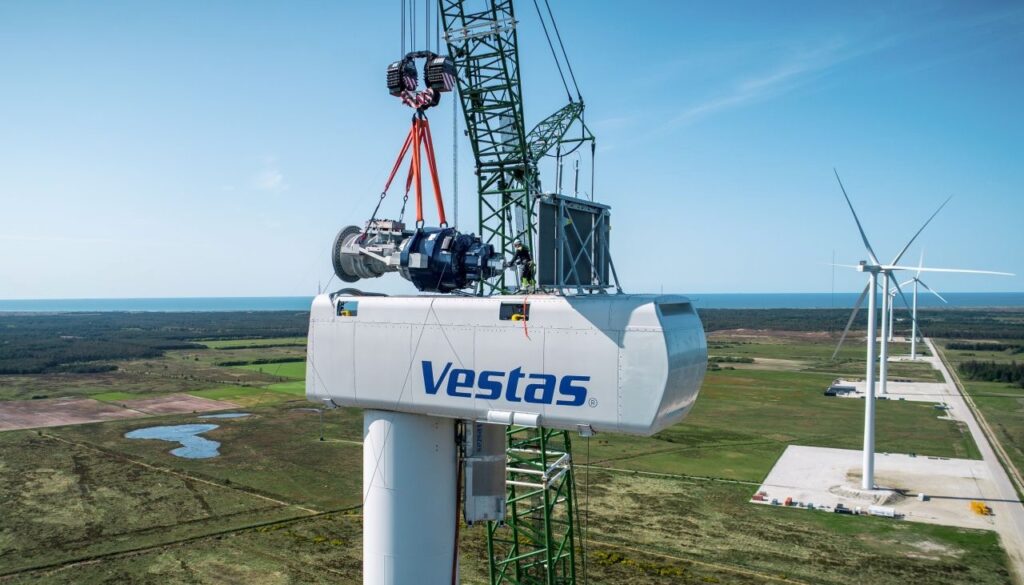 Vestas commissions 4MW high capacity turbine Vestas commissions 4MW high capacity turbine