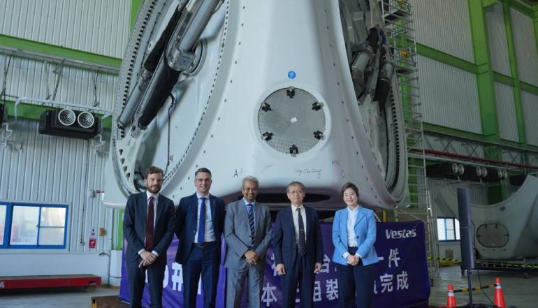 Vestas builds first turbine hub in Taiwan Vestas builds first turbine hub in Taiwan