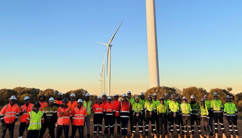 Goldwind installs final turbine at Oz project Goldwind installs final turbine at Oz project