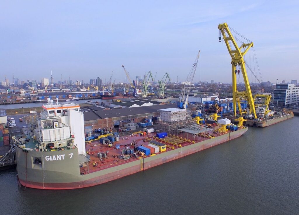 Boskalis cuts Fugro ties