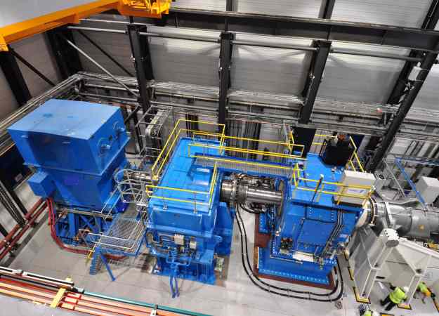 Catapult seeks Blyth help
