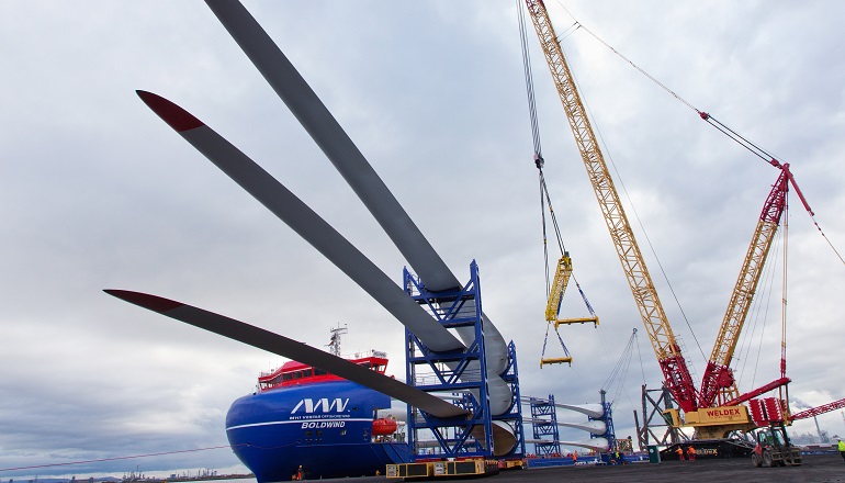 Innogy turns sod on Triton Knoll turbine base