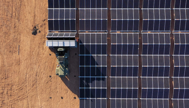 AES to deliver 450MW to Amazon in California AES subsidiary plans 863MW Chile hybrid scheme