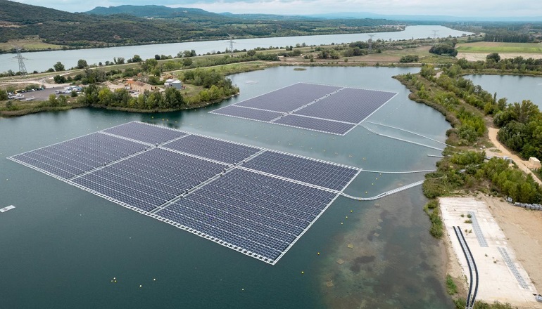 Akuo inaugurates French floating solar extension