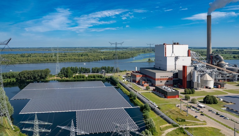 RWE commissions first floating PV plant