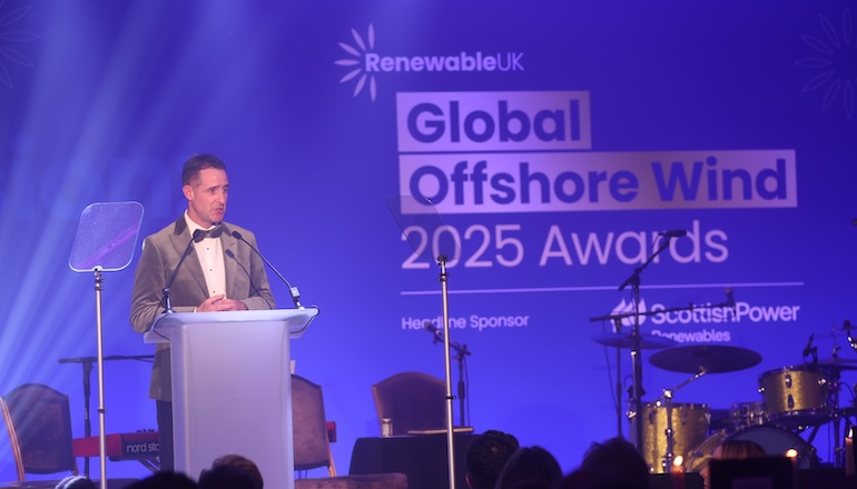 Offshore gongs handed out at glitzy London ceremony
