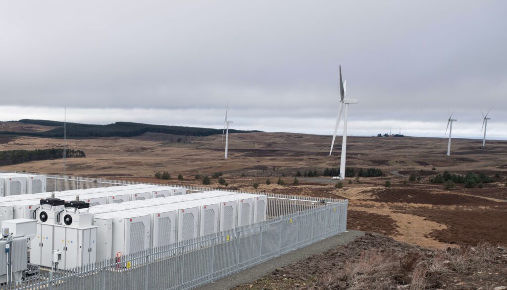 Vattenfall installs BESS at English wind farm Vattenfall installs BESS at English wind farm