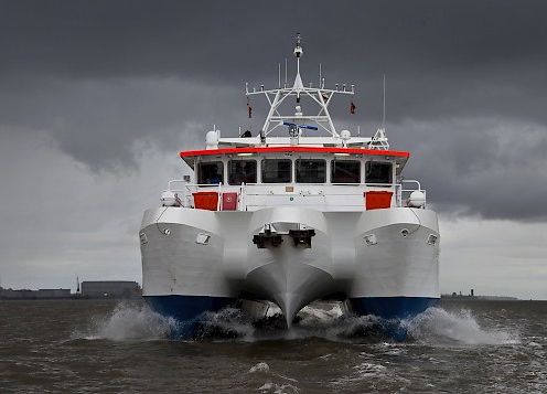 Bibby lights fuse on Dutch bomb hunt