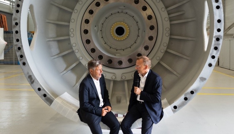 Flender to unveil new HybridDrive concept