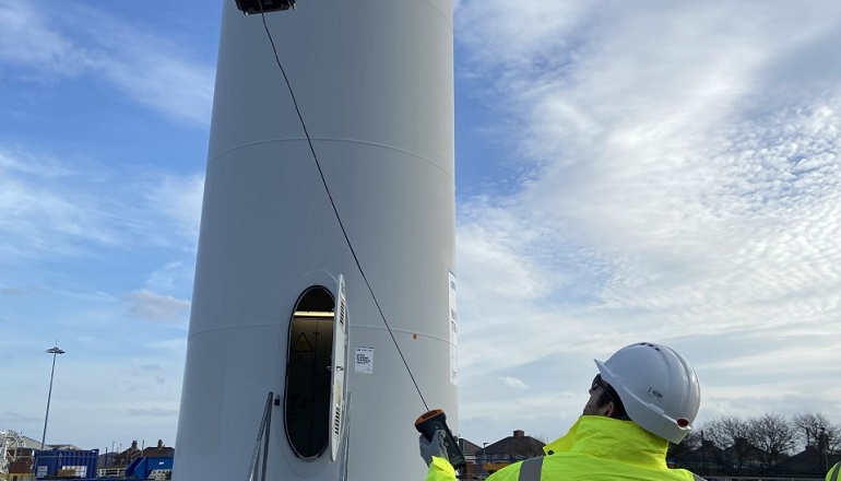 Levenmouth turbine hosts first robot ‘blade walk'