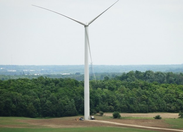 NextEra offloads stake in 1GW wind, solar portfolio NextEra offloads stake in 1GW wind