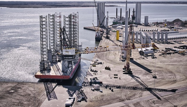 A new boom is being installed on Swire Blue Ocean jack-up Pacific Osprey at the Port Esbjerg that will have a 1200-tonne lifting capacity
