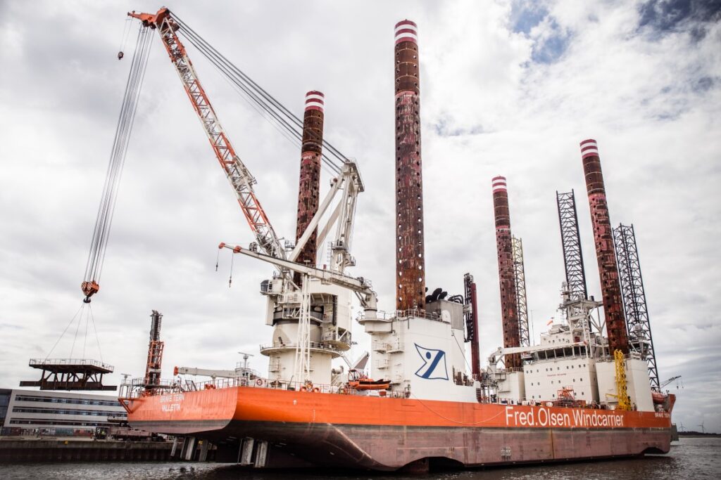Windcarrier hits 400 turbine milestone Jack-up switch at Horns Rev 3