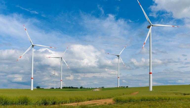 Record permit approvals lift German onshore wind