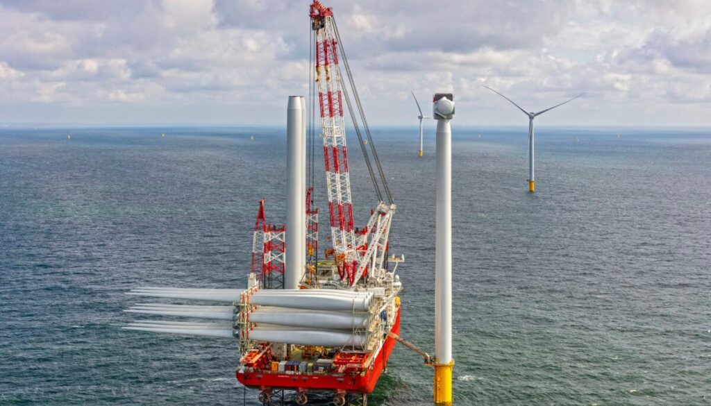 Cadeler picks up turbine installation contract