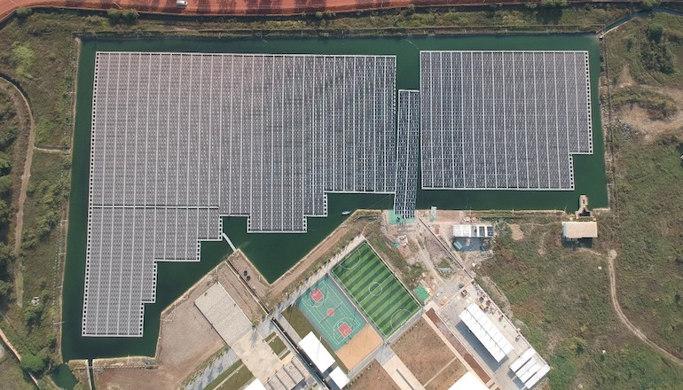 Construction of a 2.8MWp floating solar project