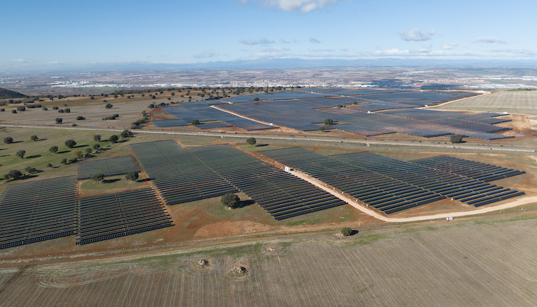 RWE, PPC take FID on 259MW Greek solar trio RWE commissions 44MW Casa Valdes