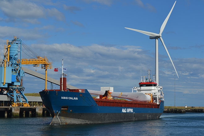 Port of Blyth celebrates 25 years in offshore wind Port of Blyth celebrates 25 years in offshore wind