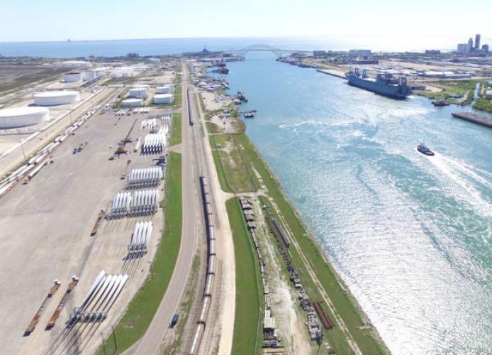 Texas port toasts RE growth