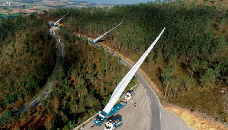 Siemens Gamesa shows off blade transport trio Siemens Gamesa shows off blade transport trio