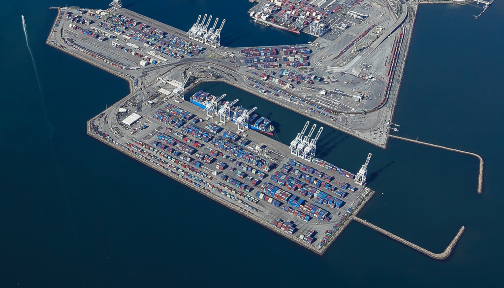 California inks agreement with key ports