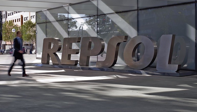 Repsol plans second 100MW Bilbao electrolyser Repsol greenlights €300m Cartagena hydrogen