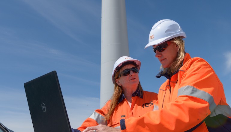 RES acquires 1.6GW Oz asset manager