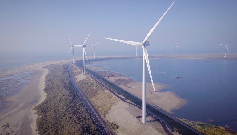 Eneco reports stable profits