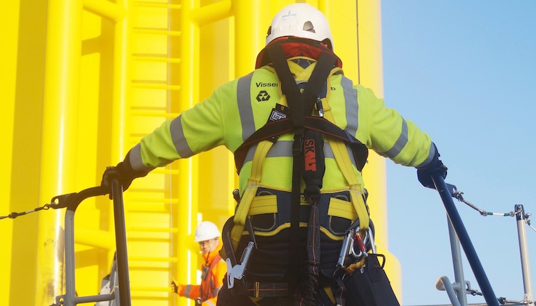 Van Oord hires Dutch high voltage crew for Borssele 3&4 EA1 hires Dutch HV crew