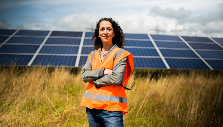 Fund aims to community own Welsh solar farm Fund aims to community own Welsh solar farm