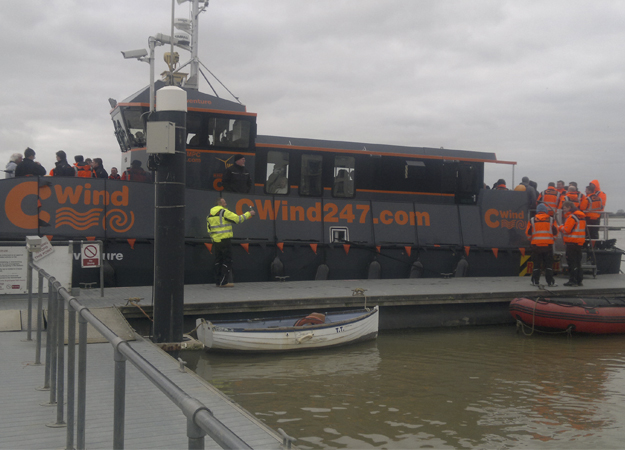 CWind adds blade fix muscle CWind adds blade fix muscle