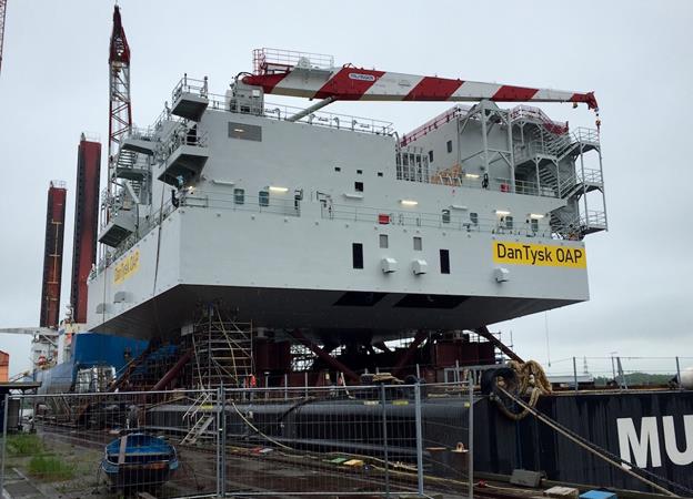 DanTysk hotel platform setting sail