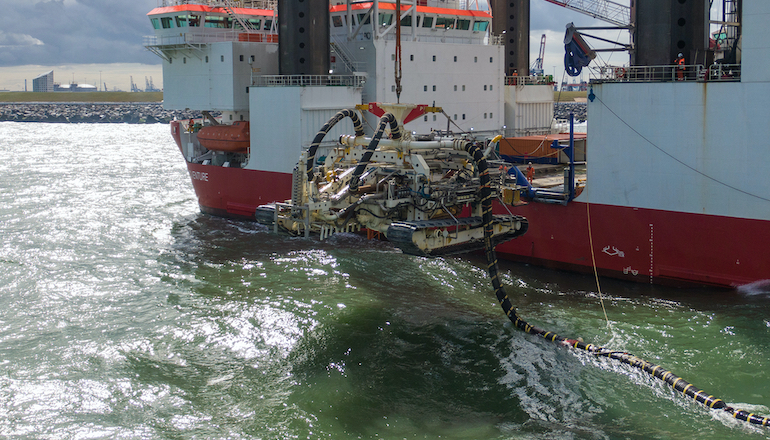 TenneT completes HKZ Alpha cable pull in