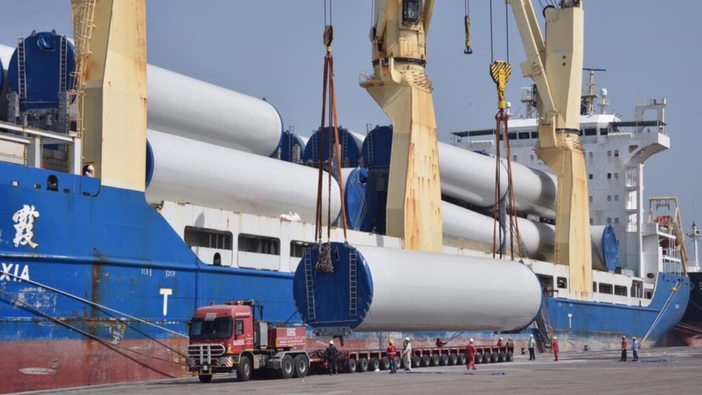A consignment of 20 wind turbines have arrived in Saudi Arabia destined for the 400MW Dumat Al-Jandal