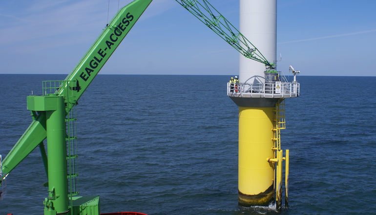 Dutch crew completes offshore access tests Dutch crew completes offshore access tests