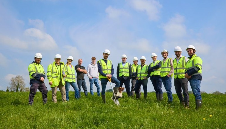 Elgin turns sod on Irish solar treble Elgin turns sod on Irish solar treble