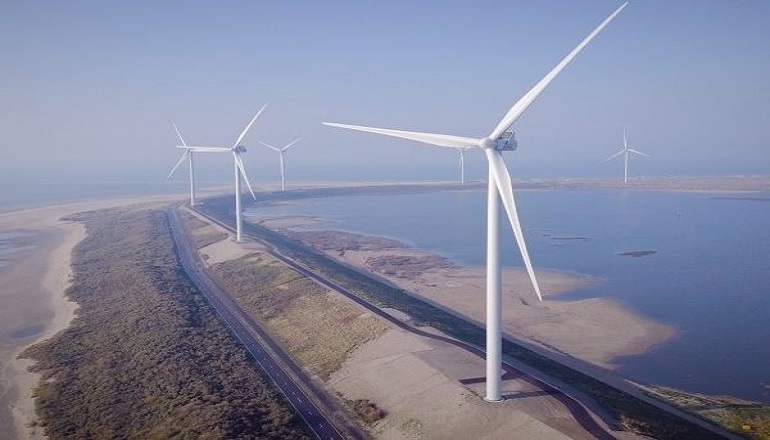 Eneco aims to double solar and wind capacity