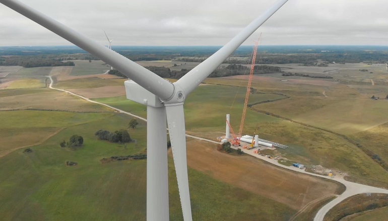 Eesti Energia to table Enefit Green takeover bid Enefit Green obtains finance for Estonian wind farm