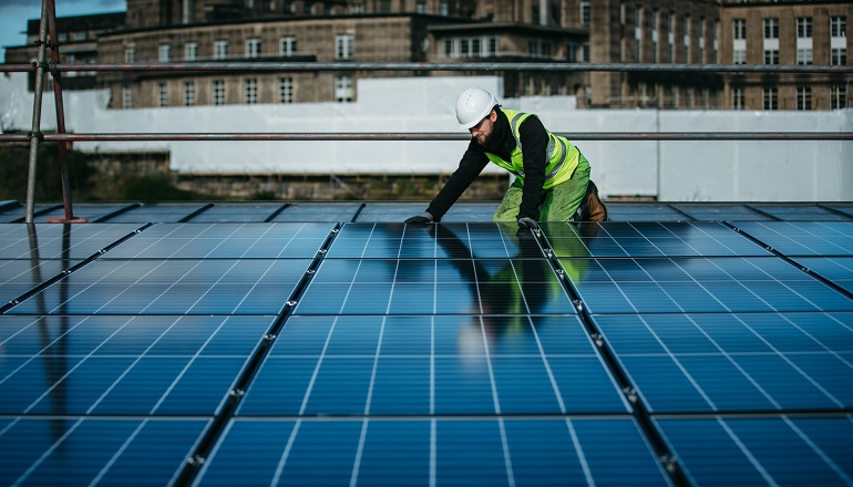 Solar rooftop crowns Edinburgh Council HQ Solar rooftop crowns Edinburgh Council HQ