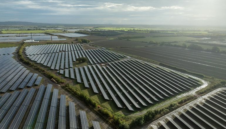 Enviromena secures £825m UK solar financing Enviromena secures £825m UK solar financing