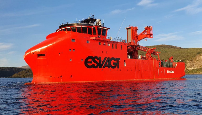 Esvagt hands out davit contracts