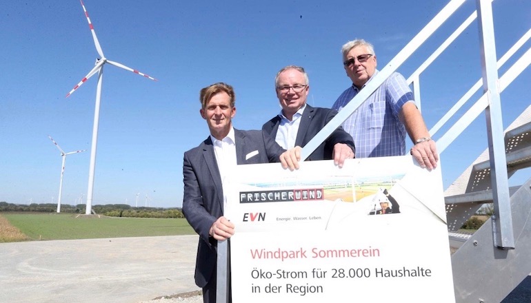 Austrians all smiles at Sommerein Austrians all smiles at Sommerein