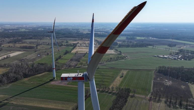 FeatherEdge serration 'cuts turbine noise'