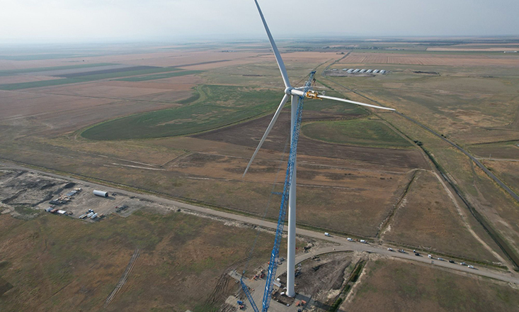 First turbine up at 461MW Vifor First turbine up at 461MW Vifor