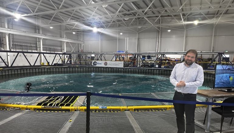 Scottish universities launch £2.5m wind fund Scottish universities launch £2.5m wind fund