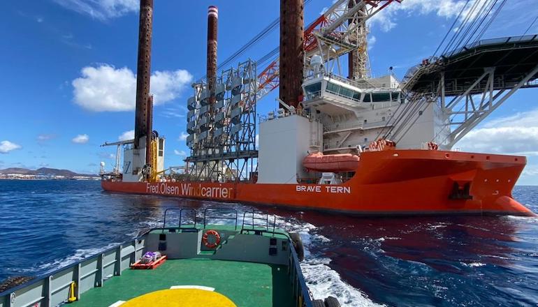 Fred Olsen Windcarrier jack-up Brave Tern during a recent bunker and stores call in Las Palmas. Clarkson Port Services are providing voyage agency services for her journey to Tawian.