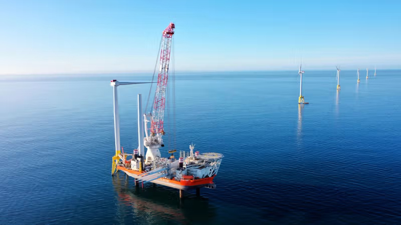 Fred Olsen Windcarrier to install Gennaker turbines