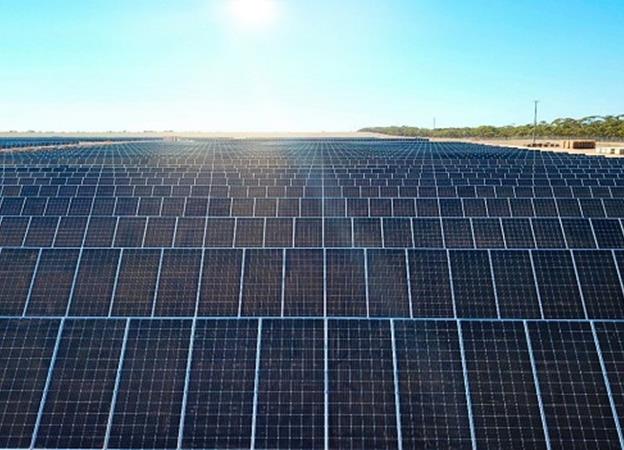 Canadian Solar clinches 300MW Oz O&M Edifying win for Australia storage