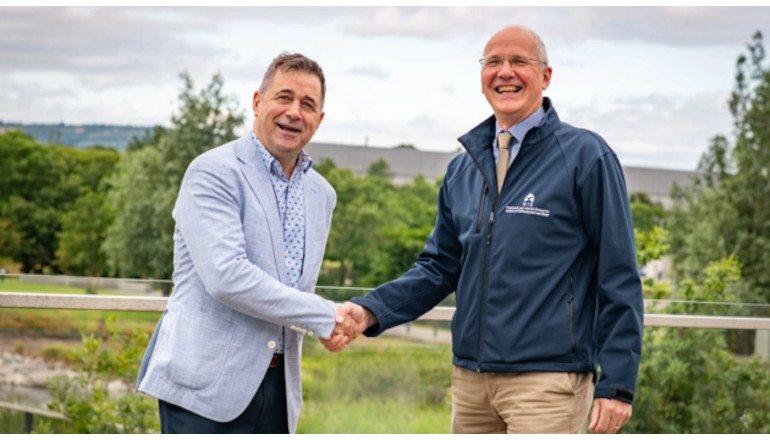 HIE and Great British Energy sign clean power pact
